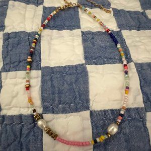 Trendy beaded necklace